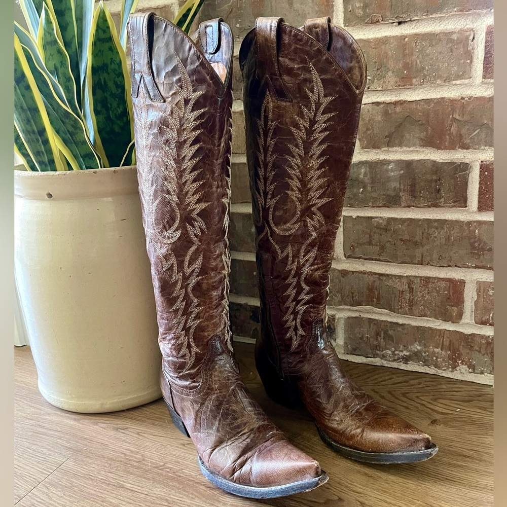 Old Gringo Mayra Cowboy Boot - Brown 18” Shaft
